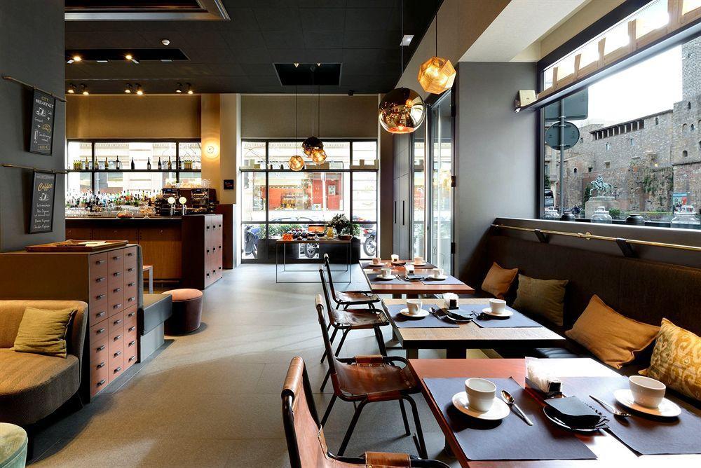 Grand Hotel Central, Small Luxury Hotels Barcelona Restaurante foto Interior of a restaurant