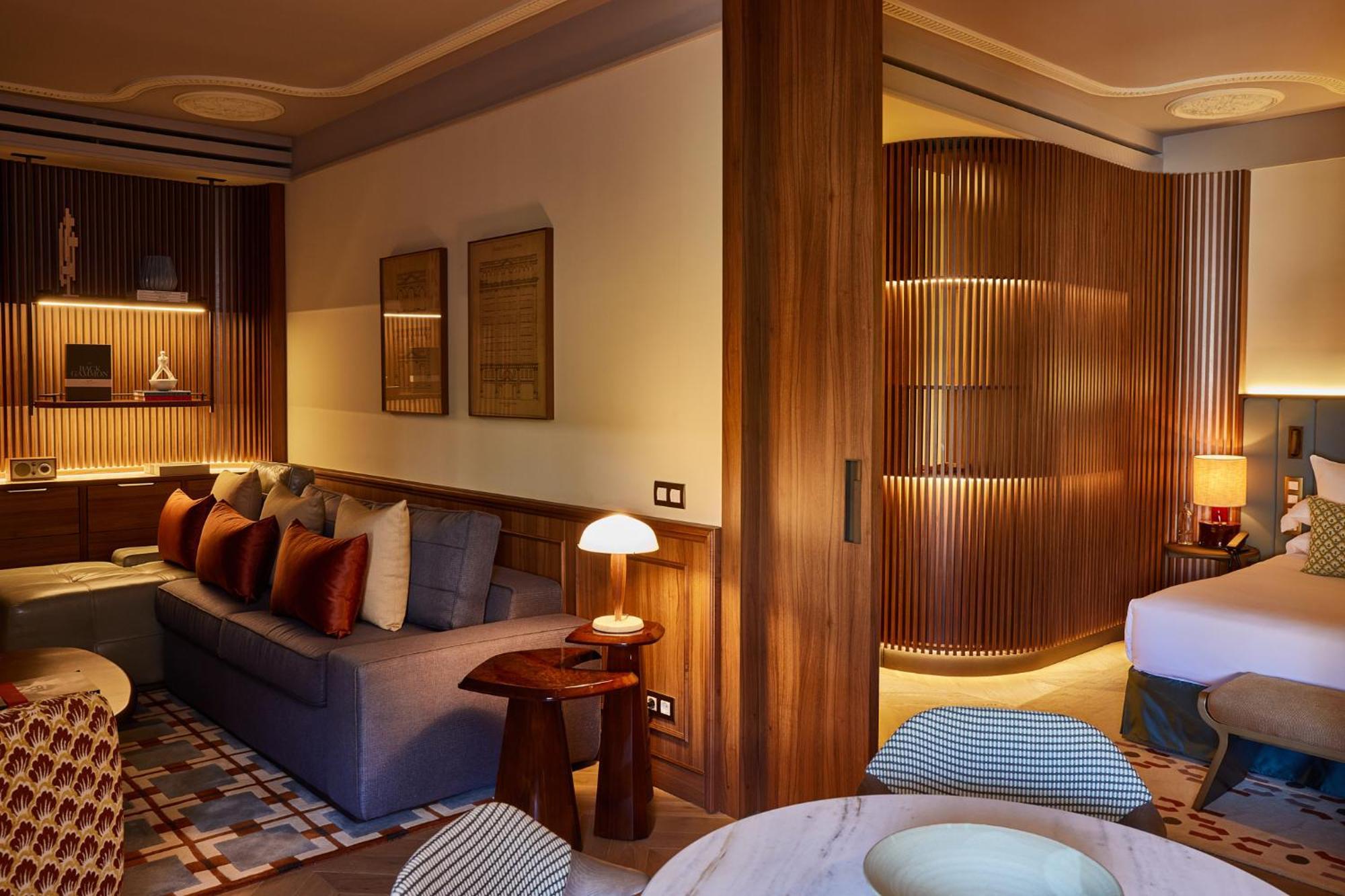 Grand Hotel Central, Small Luxury Hotels Barcelona Exterior foto A suite at the hotel