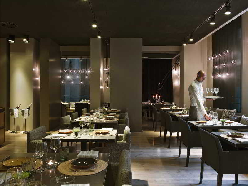 Grand Hotel Central, Small Luxury Hotels Barcelona Exterior foto Interior of the restaurant